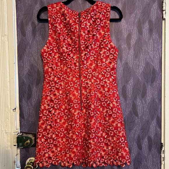 NWT Alice + Olivia Clyde Floral Lace Eyelet Shift Dress - Picture 2 of 3